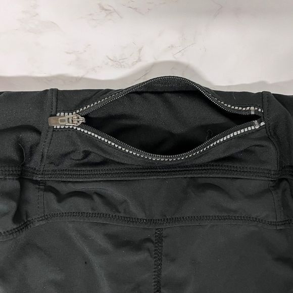 Athleta Women’s XXS Pulse 2 in 1 Black Stretch Running Shorts Athletic Gym - Picture 9 of 16